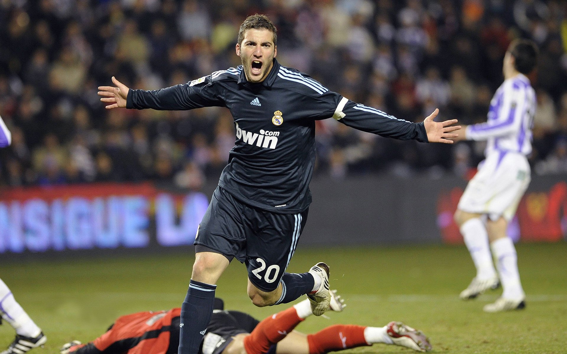 稳定骑行越野竞速，领略郊野风光，骑越野自行车可以锻炼哪里